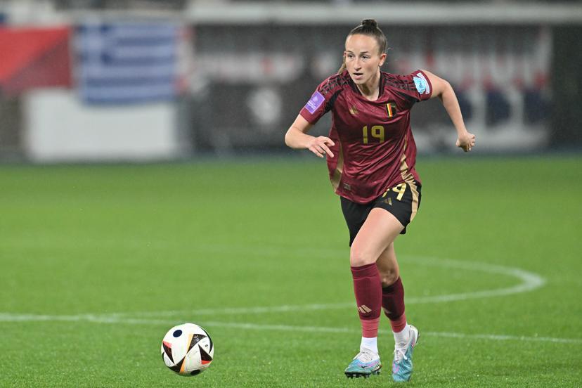 Belgium's Sari Kees pictured in action during a soccer game between Belgium's national team the Red Flames and Greece, Tuesday 29 October 2024 in Brussels, the second leg of the first round of qualifications group stage for the Euro 2025 Championship. BELGA PHOTO DAVID CATRY