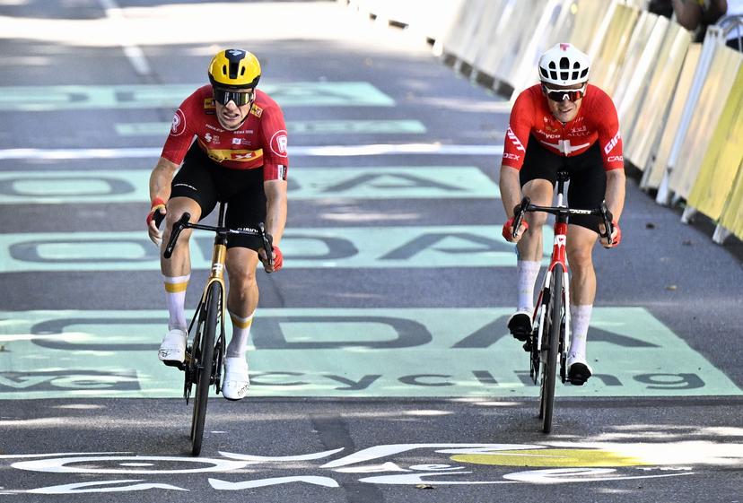 Norwegian Jonas Abrahamsen of Uno-X Mobility wins ahead of Swiss Mauro Schmid of Team Jayco AlUla in stage 11 of the 2025 Tour de France cycling, from and to Toulouse (154km), on Wednesday 16 July 2025 in France. The 112th edition of the Tour de France starts on Saturday 5 July in Lille, France, and will finish in Paris, France on the 27th of July.   BELGA PHOTO JASPER JACOBS