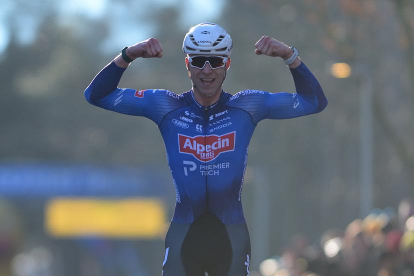 Belgian Niels Vandeputte celebrates as he crosses the finish line to win the men's elite race of the Krawatencross cyclocross in Lille, the seventh stage (out of 8) in the X2O Badkamers Trofee competition, on Sunday 08 February 2026. BELGA PHOTO DAVID PINTENS