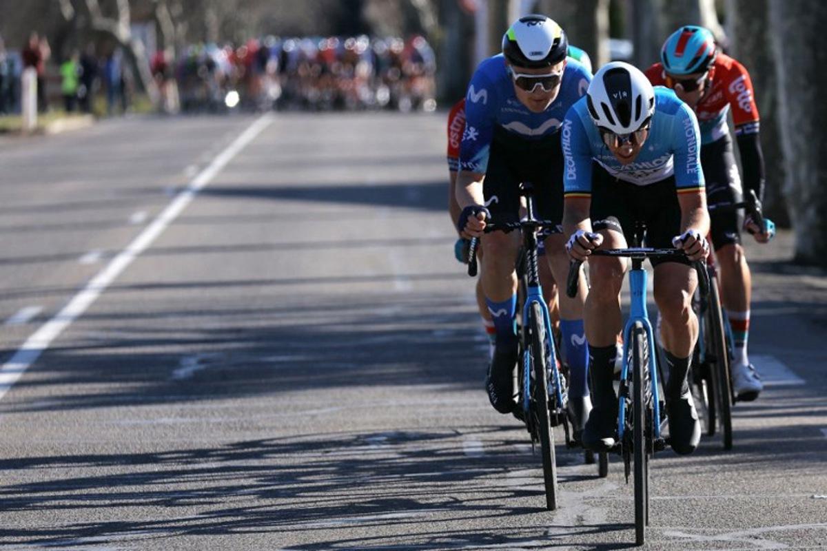 Decathlon AG2R La Mondiale Team's Belgian cyclist Dries De Bondt (R) leads in the breakaway during the 5th stage of the Paris-Nice cycling race, 193,5 km between Saint-Sauveur-de-Montagut and Sisteron, on March 7, 2024.  Thomas SAMSON / AFP