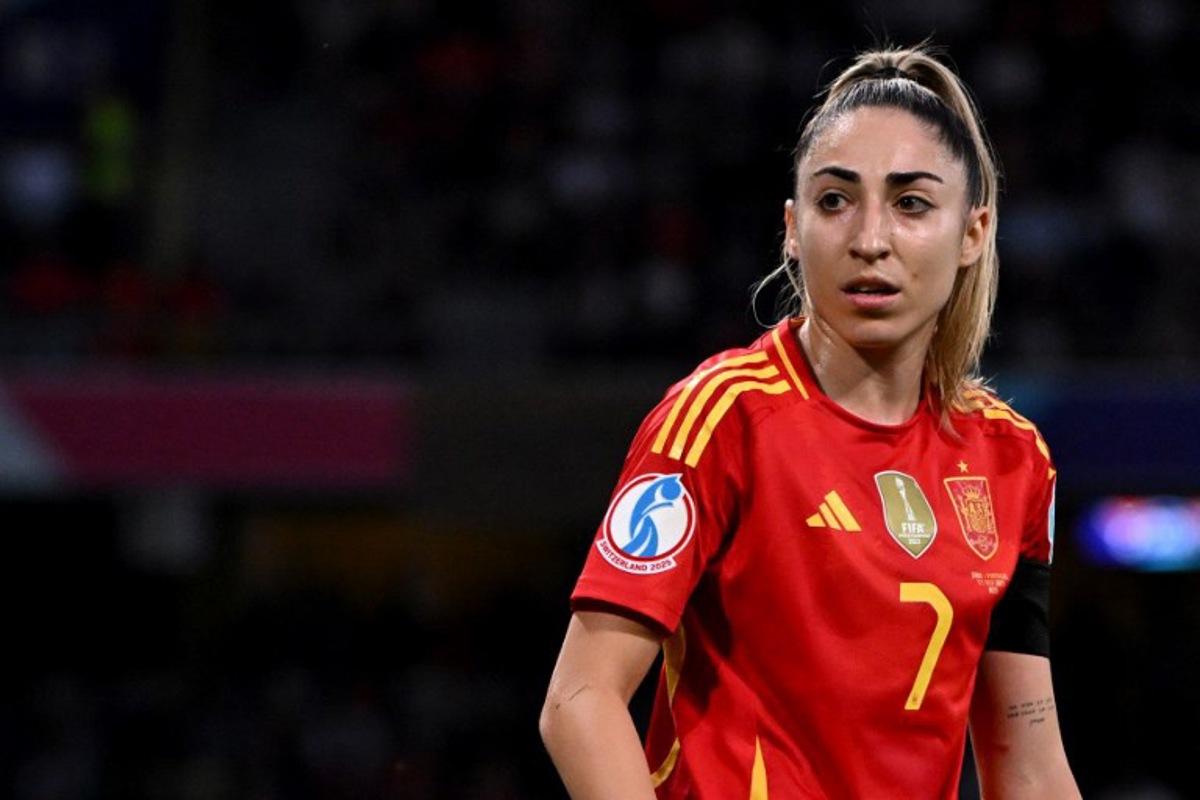 Spain's defender #07 Olga Carmona looks over during the UEFA Women's Euro 2025 Group B football match between Spain and Portugal at the Wankdorf stadium in Bern, on July 3, 2025.  Miguel MEDINA / AFP