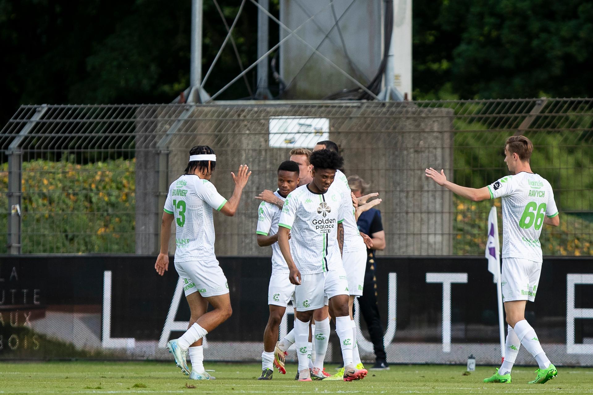 Cercle's Lawrence Agyekum celebrates with teammates after scoring during a soccer match between Patro Eisden Maasmechelen and Cercle Brugge, Sunday 18 May 2025 in Maasmechelen, the first leg of the Relegation Play-offs Finals of the 2024-2025 'Jupiler Pro League' Belgian championship. The winner of the meeting will qualify to play in the First Division. BELGA PHOTO KRISTOF VAN ACCOM