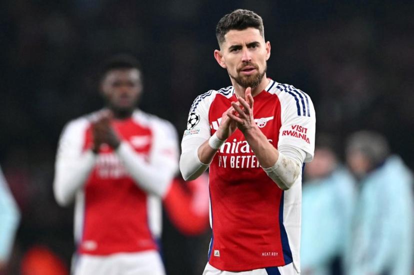 Arsenal's Italian midfielder #20 Jorginho applauds the fans following the UEFA Champions League football match between Arsenal and Dinamo Zagreb at the Emirates Stadium in north London on January 22, 2025.  JUSTIN TALLIS / AFP