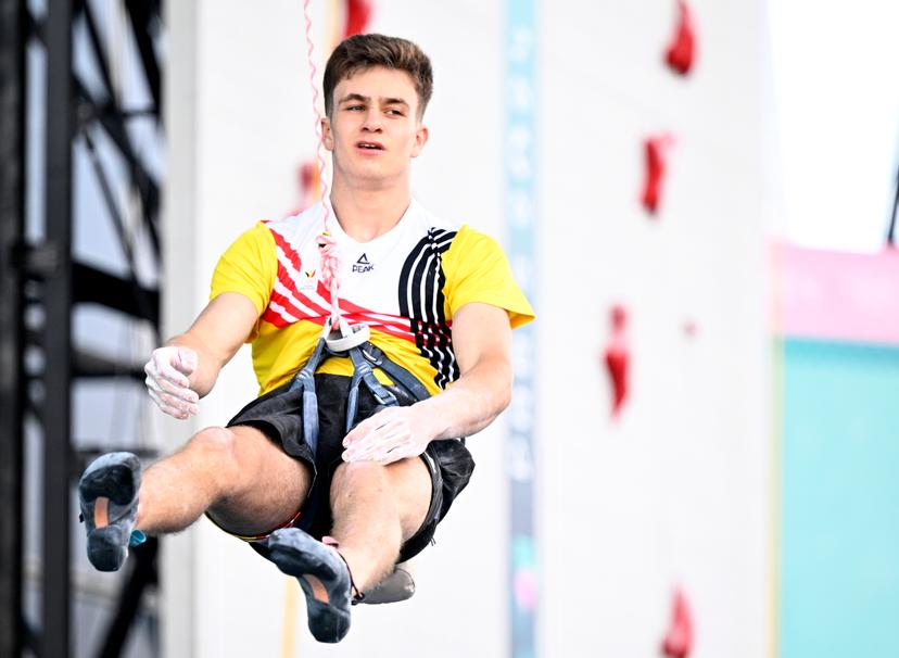 Belgian climber Hannes Van Duysen pictured in action during the men's Lead semi-final of the sport climbing event at the Paris 2024 Olympic Games, on Wednesday 07 August 2024 in Paris, France. The Games of the XXXIII Olympiad are taking place in Paris from 26 July to 11 August. The Belgian delegation counts 165 athletes competing in 21 sports. BELGA PHOTO JASPER JACOBS