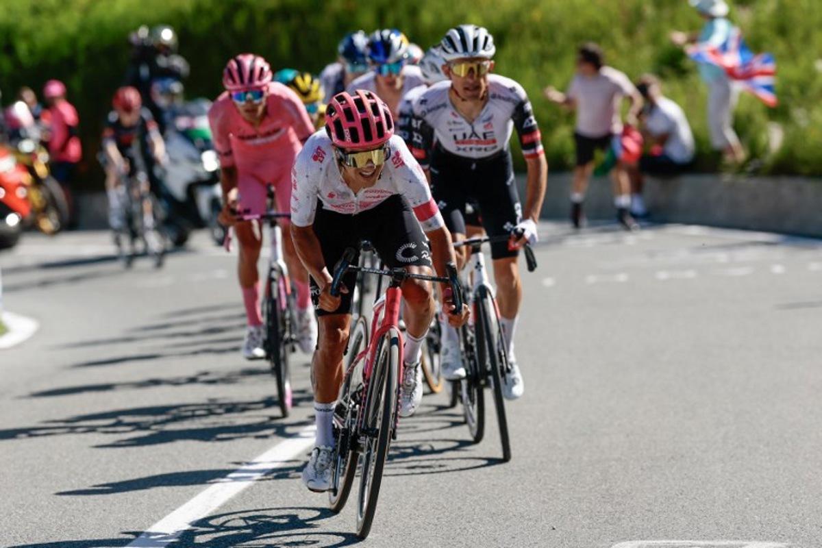 EF Education - EasyPost's Ecuadorian rider Richard Carapaz rides in the breakaway in the ascent of Col De Joux (Joux Pass) during the 19th stage of the 108th Giro d'Italia cycling race of 166kms from Biella to Champoluc on May 30, 2025.  Luca Bettini / AFP