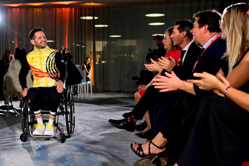 Athletes pictured on the catwalk during the presentation of the official Belgian outfit of 'Team Belgium' for the Milano Cortina 2026 Olympic and Paralympic Games, at the gala event 'Styled to the Winter Games' of the BOIC-COIB Belgian olympic committee, Thursday 16 October 2025, in Zaventem. BELGA PHOTO DIRK WAEM