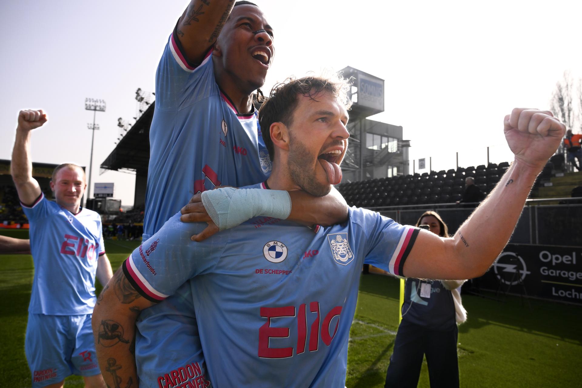 Beveren's Lennart Mertens celebrates after scoring during a soccer game between KSC Lokeren and SK Beveren, Sunday 08 March 2026 in Lokeren, on day 28 of the 2025-2026 'Challenger Pro League' 1B second division of the Belgian championship. BELGA PHOTO JOHN THYS
