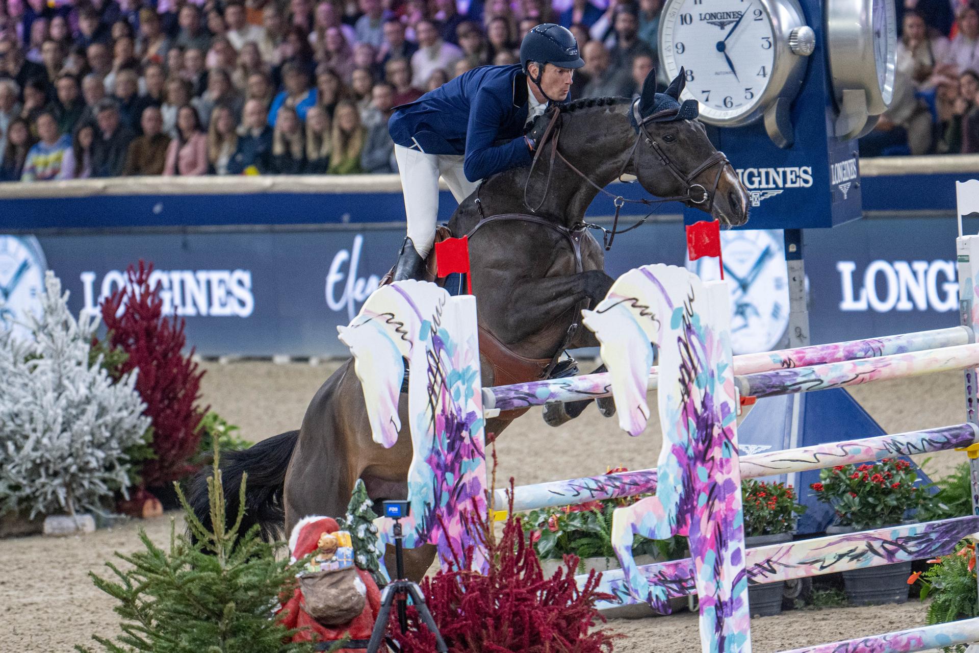 Rider Willem Greve with Grandorado TN N.O.P. is seen during the FEI World Cup Jumping competition at the "Vlaanderens Kerstjumping" equestrian event in Mechelen on Tuesday 30 December 2025. BELGA PHOTO JONAS ROOSENS