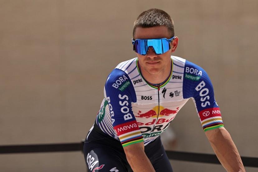 Red Bull-Bora-Hansgrohe's Belgian rider Remco Evenepoel looks on before the sixth stage of the UAE Tour cycling event from al-Ain Museum to Jebel Hafeet in Abu Dhabi on February 21, 2026.  Fadel SENNA / AFP