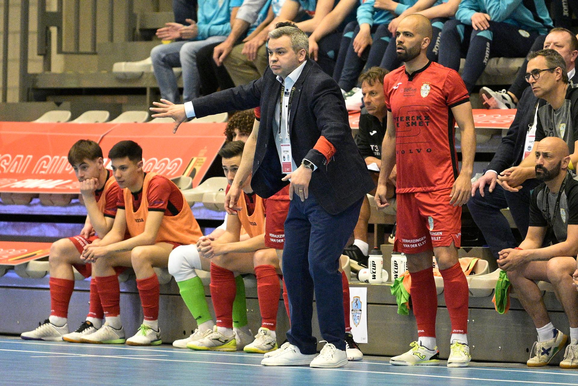Halle-Gooik's coach Luca Cragnaz pictured during a futsal match between Futsal Team Charleroi and F.P Halle-Gooik, the final of the Belgian Futsal cup, in Houthalen-Helchteren, Saturday 23 April 2022. BELGA PHOTO JOHAN EYCKENS