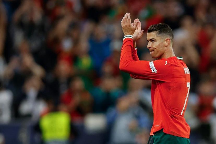 Portugal's forward #07 Cristiano Ronaldo applauds as he comes off during the UEFA Nations League semi-final football match between Germany and Portugal in Munich, southern Germany on June 4, 2025.  Alexandra BEIER / AFP