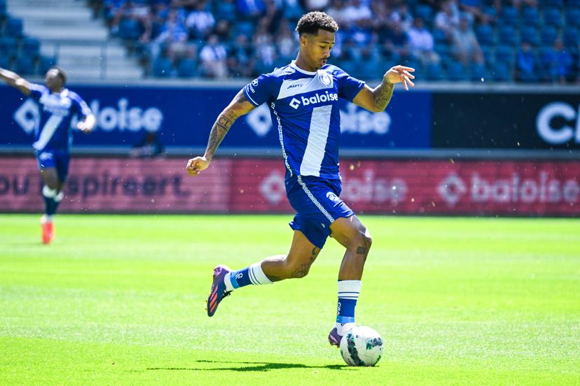 Gent's Noah Fadiga pictured in action during a soccer match between KAA Gent and Royal Antwerp FC, Sunday 11 May 2025 in Gent, on day 8 (out of 10) of the Champions' Play-offs of the 2024-2025 'Jupiler Pro League' first division of the Belgian championship. BELGA PHOTO TOM GOYVAERTS