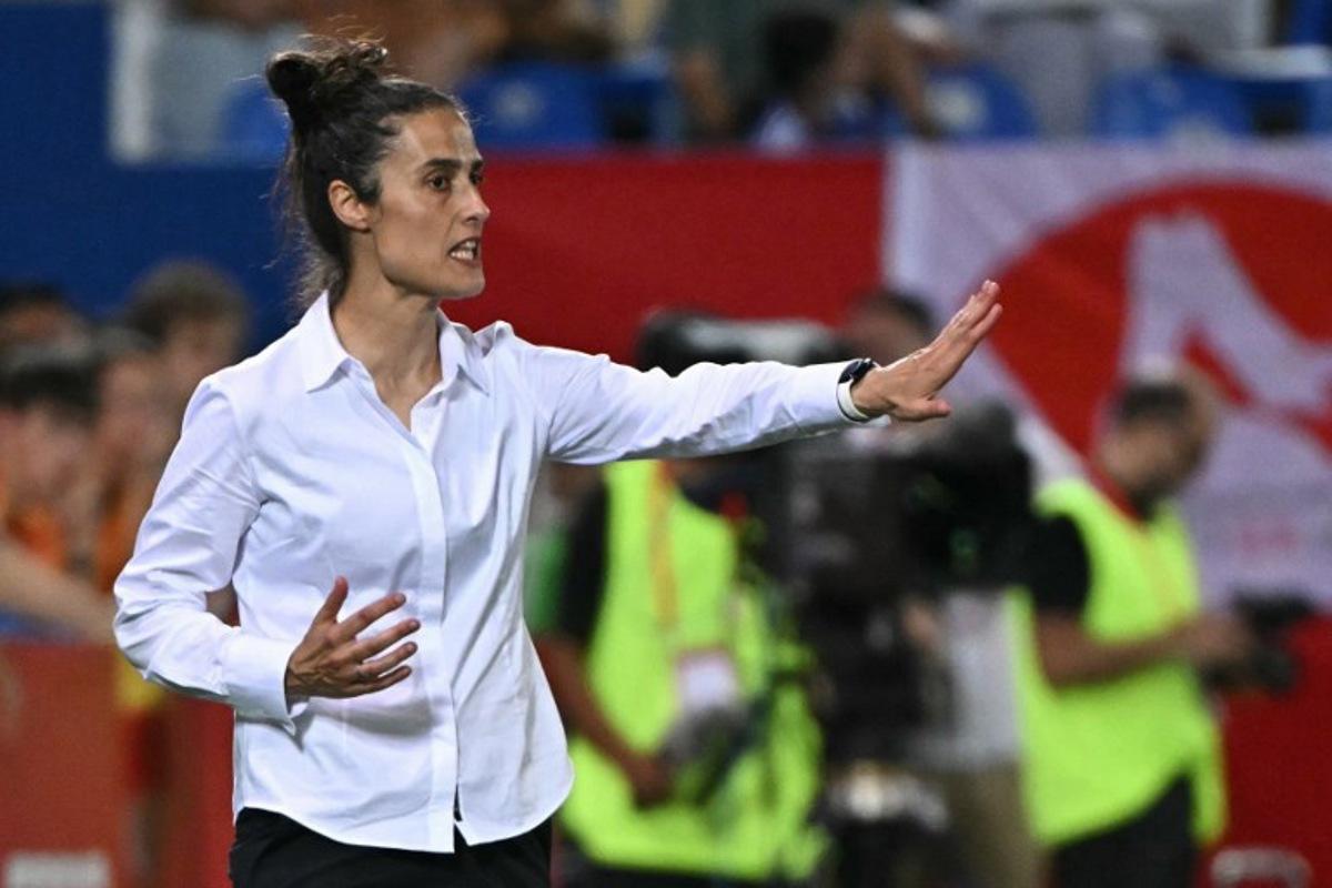 Spain's coach Montserrat Tome gestures during an international women's friendly football match beetween Spain and Japan ahead of the Women Euro 2025 tournament, at Butarque stadium in Leganes, close to Madrid, on June 27, 2025.  JAVIER SORIANO / AFP