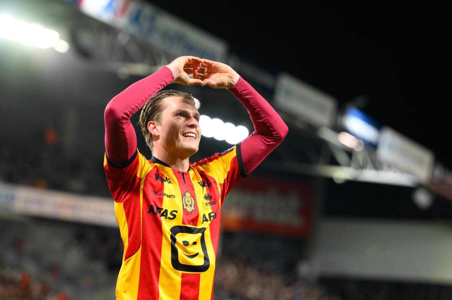Mechelen's Benito Raman celebrates after scoring during a soccer match between KV Mechelen and FCV Dender EH, Sunday 16 March 2025 in Mechelen, on day 30 of the 2024-2025 season of the 'Jupiler Pro League' first division of the Belgian championship. BELGA PHOTO JOHN THYS