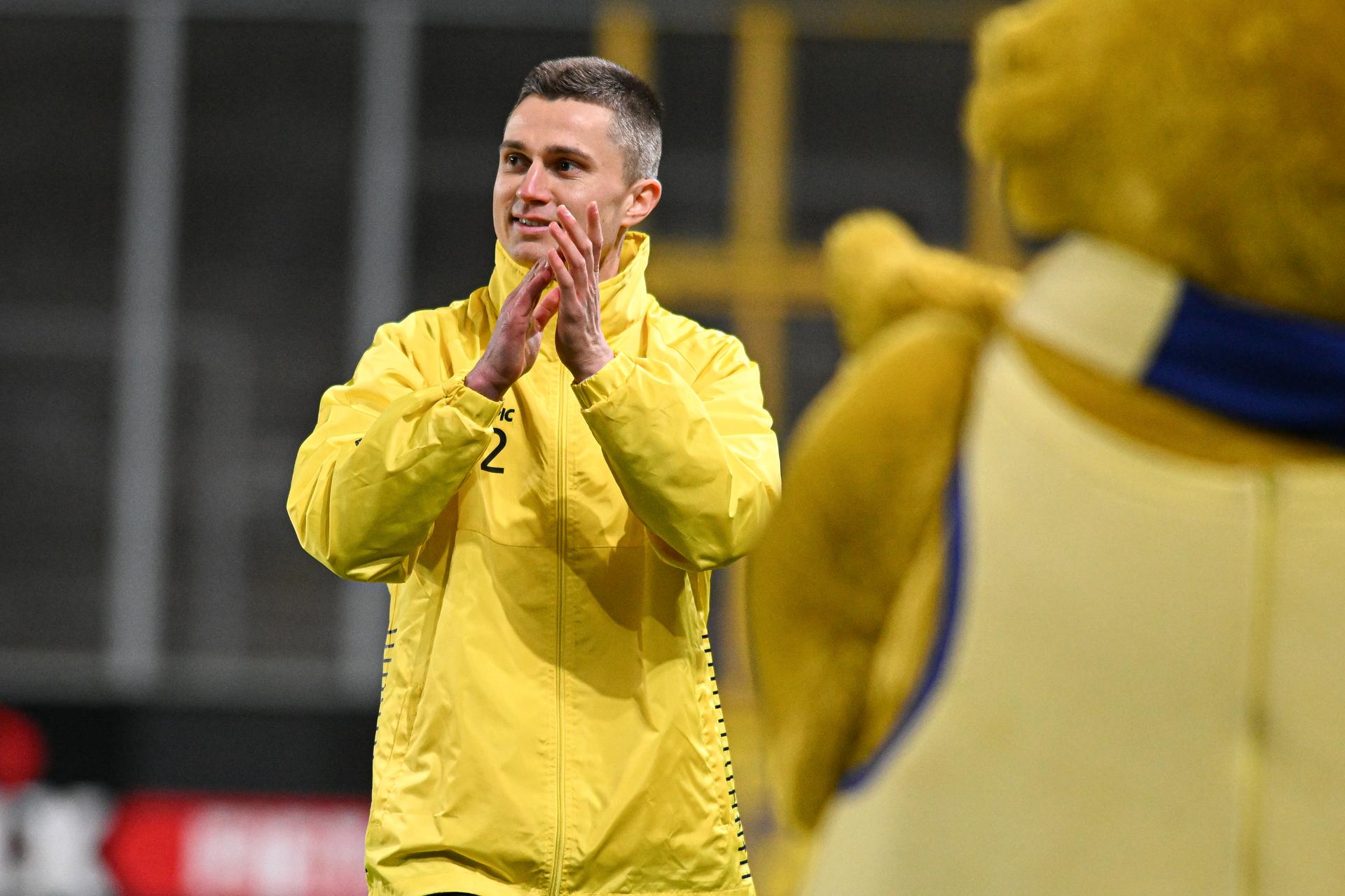 STVV's Wolke Janssens pictured before a soccer match between Sint-Truidense V.V. and Oud-Heverlee Leuven, Sunday 18 January 2026 in Sint-Truiden, on day 21 of the 2025-2026 'Jupiler Pro League' first division of the Belgian championship. BELGA PHOTO JILL DELSAUX