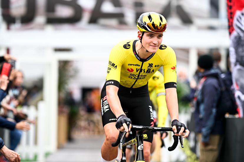 German Niklas Behrens of Team Visma-Lease a Bike pictured at the start of the men elite race of the 'Paris-Roubaix' one day cycling race, 259,2 km from Compiegne to Roubaix, France, on Sunday 13 April 2025. BELGA PHOTO JASPER JACOBS