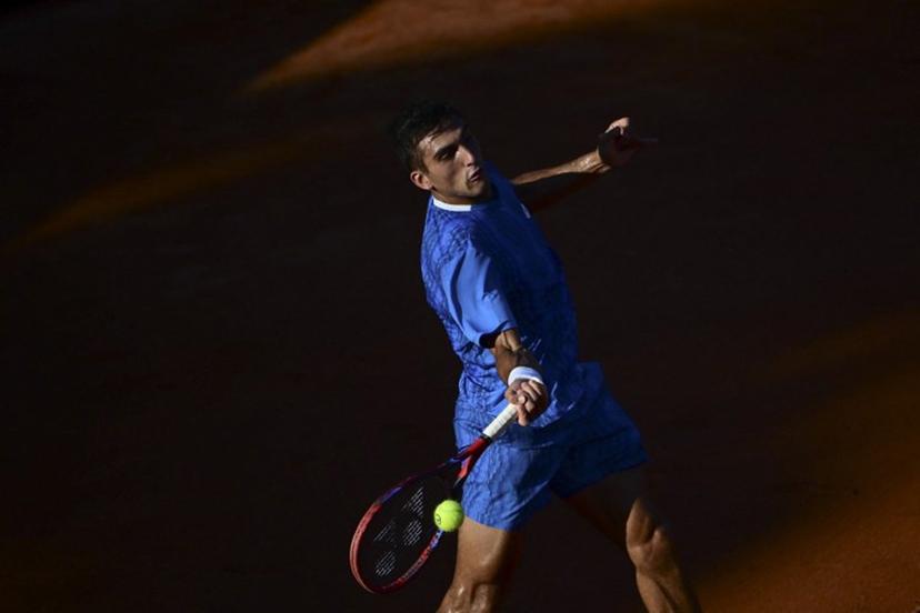 Argentina's Roman Andres Burruchaga returns the ball to Argentina's Sebastian Baez during the ATP 500 Rio Open in Rio de Janeiro, Brazil, on February 18, 2025.  Mauro PIMENTEL / AFP