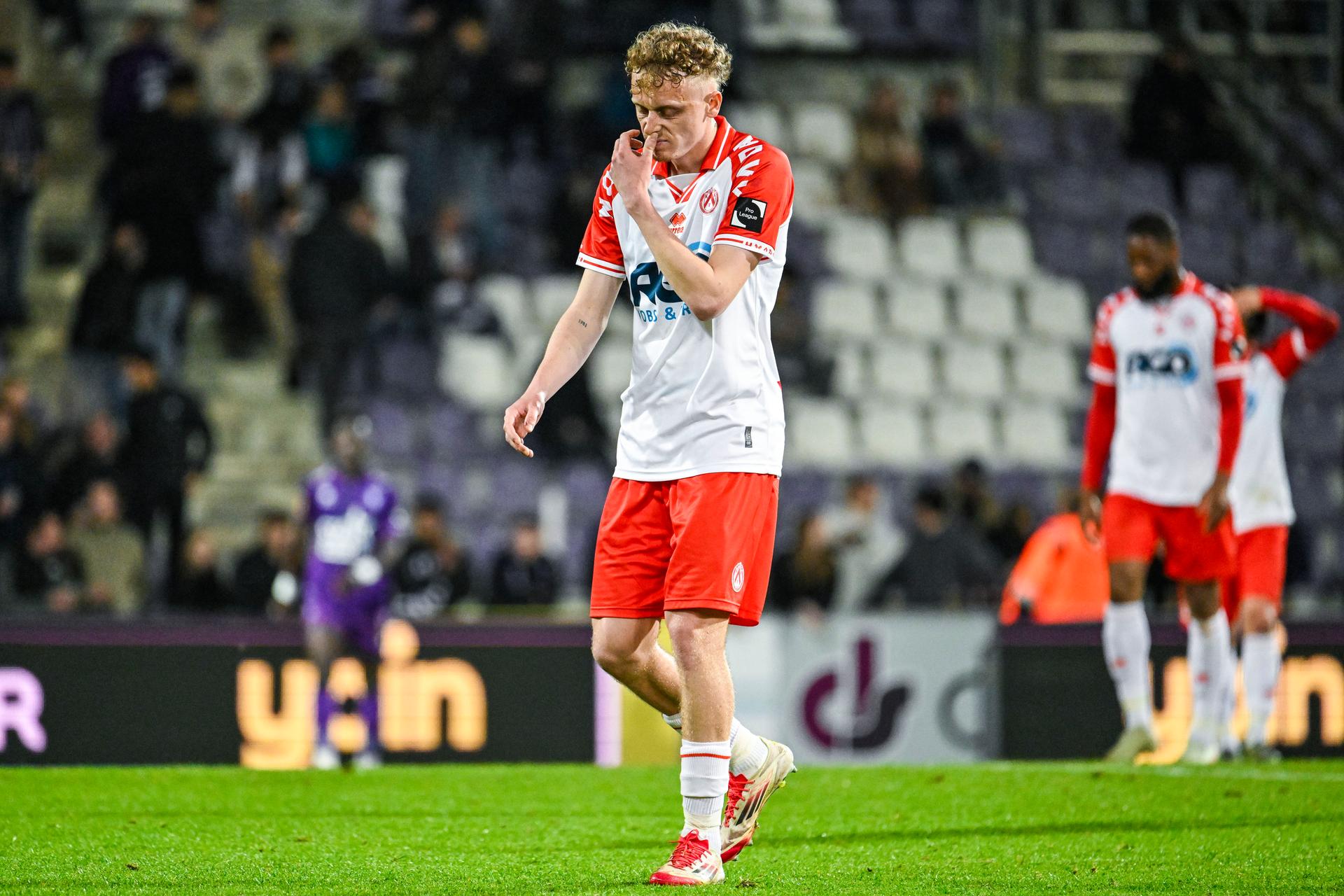 Kortrijk's Dion De Neve looks dejected during a soccer match between Beerschot VA and KV Kortrijk, Friday 25 April 2025 in Kortrijk, on day 4 (out of 6) of the Relegation Play-offs of the 2024-2025 'Jupiler Pro League' first division of the Belgian championship. BELGA PHOTO TOM GOYVAERTS