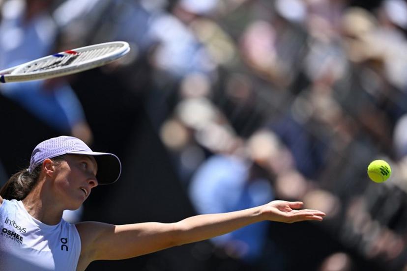 Poland's Iga Swiatek serves the ball to USA's Jessica Pegula (not pictured) during their final match of the 2025 WTA Bad Homburg Open Tennis Tournament on June 28, 2025 in Bad Homburg, western Germany.  Kirill KUDRYAVTSEV / AFP
