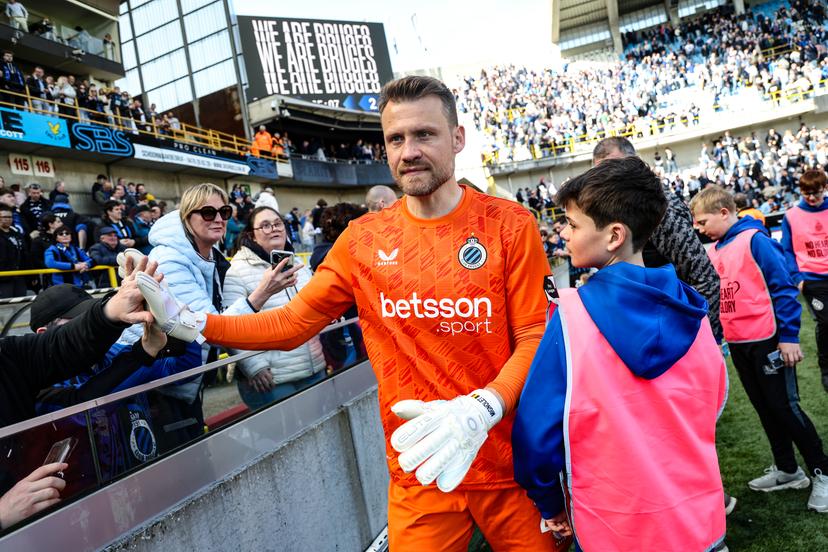 Club's goalkeeper Simon Mignolet pictured after a soccer match between Club Brugge and RSCA Anderlecht, Monday 06 April 2026 in Brugge, on the first day of the Champion's Play-off (PO1) of the 2025-2026 'Jupiler Pro League' first division of the Belgian championship. BELGA PHOTO BRUNO FAHY