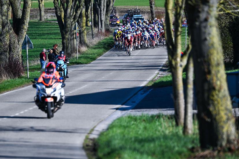 The peloton pictured in action during the 'Ename Samyn Classic' one day cycling race, 203,8km from Quaregnon to Dour on Tuesday 03 March 2026. BELGA PHOTO MAARTEN STRAETEMANS