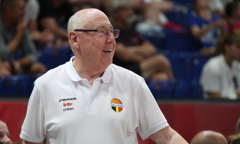 Belgium's head coach Mike Thibault pictured during the second game in the group stage (group C) between Montenegro and Belgian national women team 'the Belgian Cats', in Brno, Czech Republlic, on Friday 20 June 2025, at the FIBA Women's EuroBasket 2025. BELGA PHOTO VIRGINIE LEFOUR