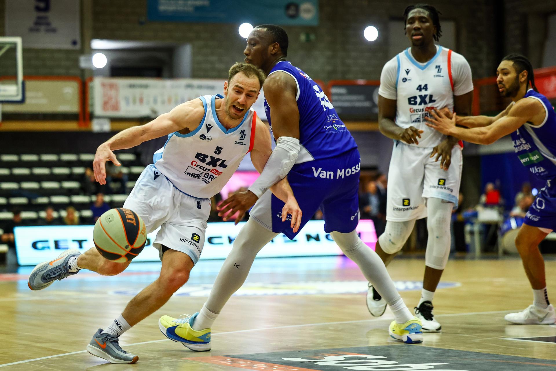 Brussels' Alexandre Libert pictured in action during a basketball match between Brussels Basketball and Kangoeroes Mechelen, Friday 28 March 2025 in Brussels, on day 29 of the 'BNXT League' first division basket championship. BELGA PHOTO DAVID PINTENS