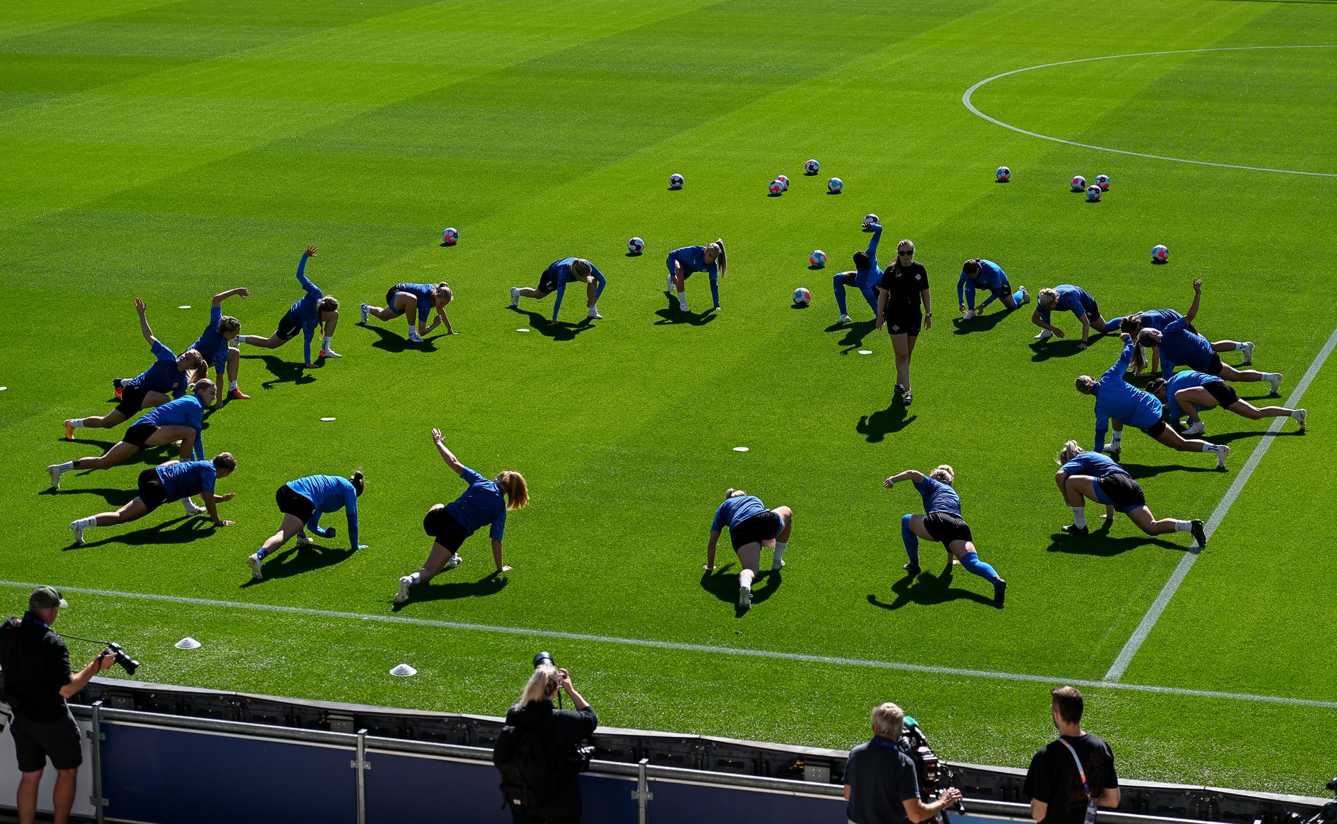 Illustration picture shows a training session of Iceland's national women's soccer team, Saturday 09 July 2022 in Wigan, England, ahead of the first group stage match in Group D of the Women's Euro 2022 tournament. The 2022 UEFA European Women's Football Championship is taking place from 6 to 31 July. BELGA PHOTO DAVID CATRY