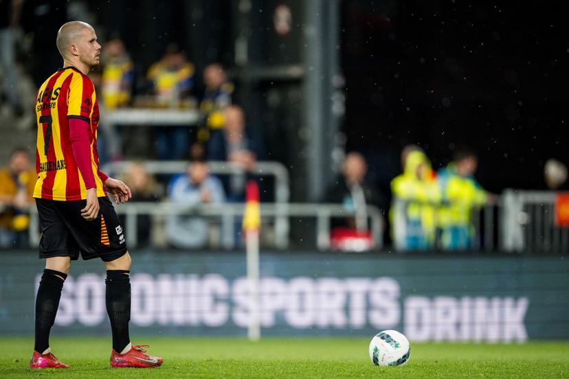 Mechelen's Geoffry Hairemans kicks a penalty during a soccer match between KV Mechelen and KVC Westerlo, Tuesday 22 April 2025 in Mechelen, on day 5 (out of 10) of the Europe Play-offs of the 2024-2025 'Jupiler Pro League' first division of the Belgian championship. BELGA PHOTO JASPER JACOBS
