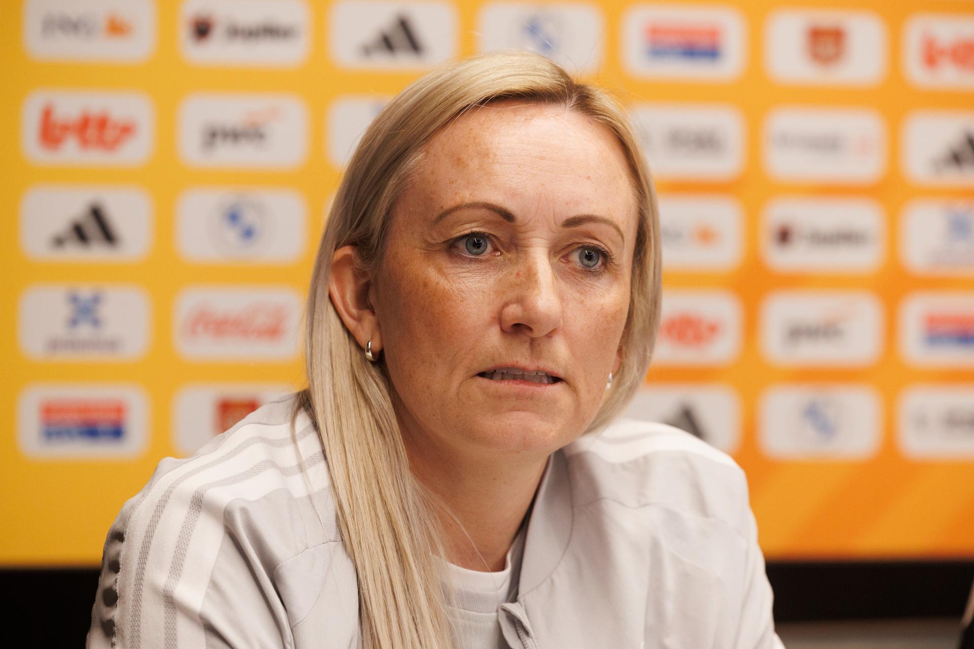 Belgium's head coach Elisabet Gunnarsdottir pictured in action during a press conference of Belgium's national women's soccer team the Red Flames, on Friday 10 April 2026 in Tubize. The team is preparing for a game against Scotland next week, in the qualifiers for the 2027 FIFA Women's World Cup. BELGA PHOTO NICOLAS MAETERLINCK