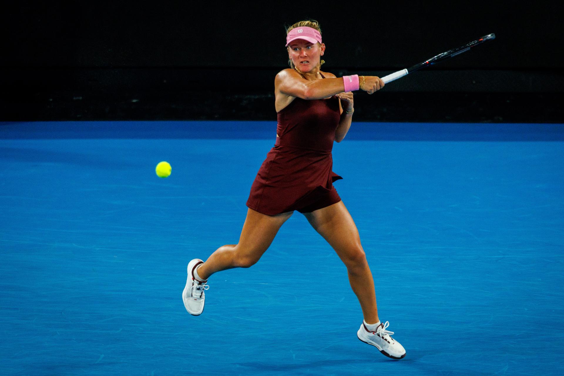 US Peyton Stearns pictured in action during a tennis match between US pair Baptiste/Stearns and Belgian/ Chinese pair Mertens/Zhang, in the 1/8 final of the women doubles at the Australian Open, in Melbourne Park, Melbourne on Tuesday 27 January 2026.  BELGA PHOTO PATRICK HAMILTON  --- BENELUX ONLY   ---