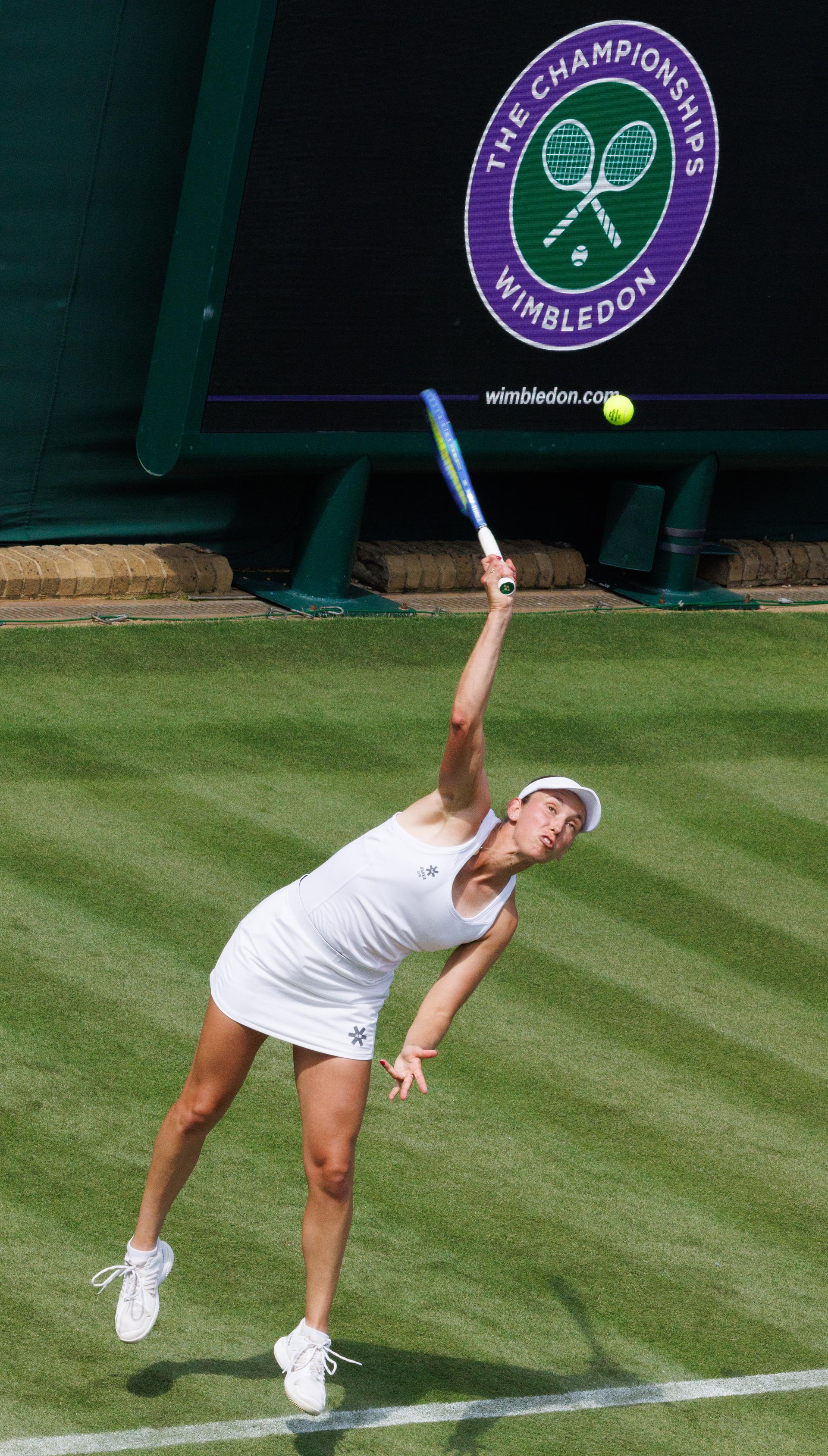 Belgian Elise Mertens pictured in action during a training session at the 2025 Wimbledon grand slam tennis tournament at the All England Tennis Club, in south-west London, Britain, Saturday 28 June 2025. BELGA PHOTO BENOIT DOPPAGNE