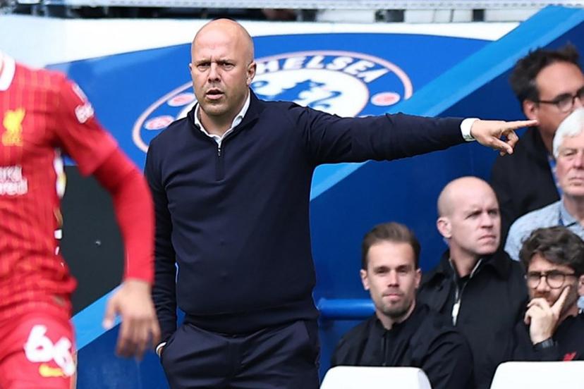 Liverpool's Dutch manager Arne Slot gestures on the touchline during the English Premier League football match between Chelsea and Liverpool at Stamford Bridge in London on May 4, 2025.  HENRY NICHOLLS / AFP