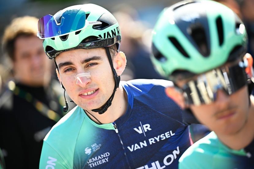 French Paul Seixas of Decathlon CMA CGM Team pictured at the start of the men's race of the 90th edition of the 'La Fleche Wallonne', one day cycling race (Waalse Pijl - Walloon Arrow), 200 km from Herstal to Huy, Wednesday 22 April 2026.  BELGA PHOTO JASPER JACOBS
