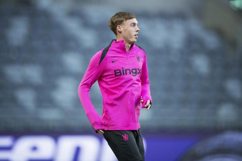 Chelsea's English midfielder #20 Cole Palmer takes part in a training session on the eve of the UEFA Conference League semi-final football match Chelsea FC vs Djurgardens IF at the 3Arena in Stockholm, Sweden, on April 30, 2025,    Emil Nicolai Helms / TT News Agency / AFP