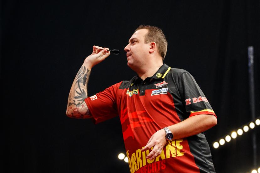 Belgian Kim Huybrechts pictured in action during the second day of the Belgian Darts Open, a tournament in the European Tour that takes places from September 23 until September 25 in Wieze, Saturday 24 September 2022. BELGA PHOTO JEF MATTHEE
