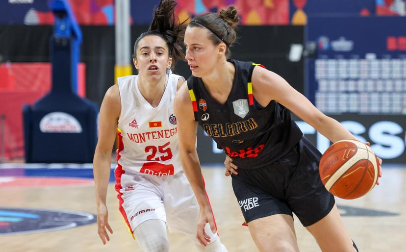 Montenegro's Marija Lekovic and Belgium's Antonia Delaere fight for the ball during the second game in the group stage (group C) between Montenegro and Belgian national women team 'the Belgian Cats', in Brno, Czech Republlic, on Friday 20 June 2025, at the FIBA Women's EuroBasket 2025. BELGA PHOTO VIRGINIE LEFOUR