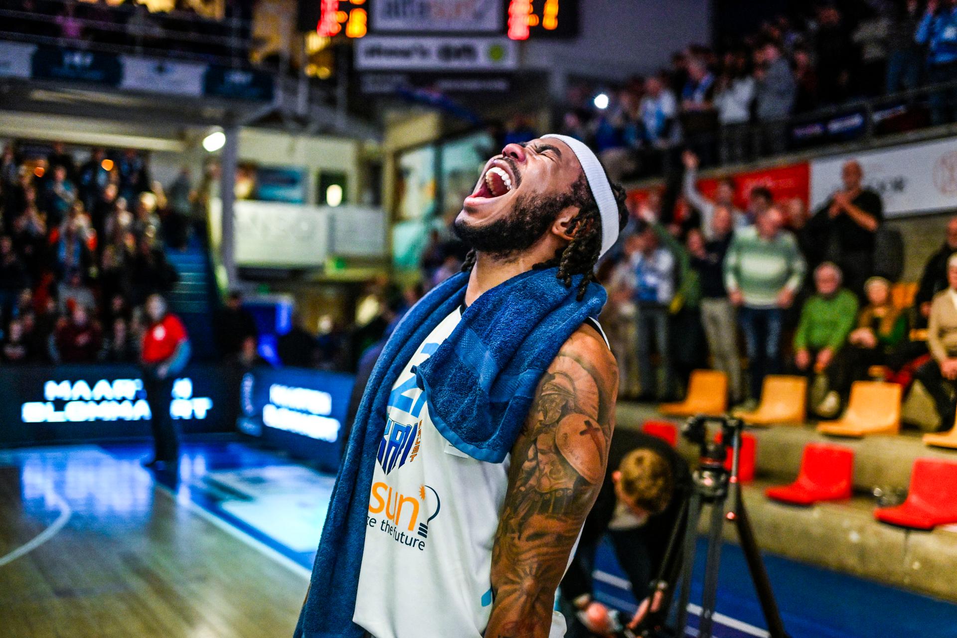 Aalst's Dante Maddox Jr. celebrates after winning a basketball match between Spirou Charleroi and Okapi Aalst, Saturday 22 November 2025 in Aalst, on day 9 of the 'BNXT League' Belgian/ Dutch first division basket championship. BELGA PHOTO TOM GOYVAERTS