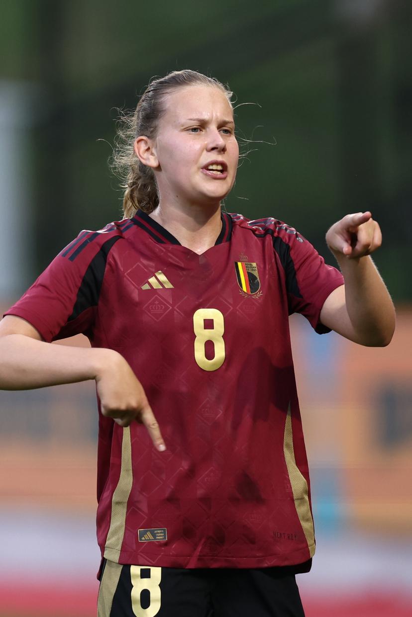 Belgium's Feli Felice Delacauw pictured during and Belgium's Jarne Teulings pictured during a friendly soccer game between the national teams of Belgium (Red Flames) and Greece, on Thursday 26 June 2025 in Brussels. The Flames are preparing for the UEFA Women's Euro 2025 tournament, starting next week. BELGA PHOTO BRUNO FAHY