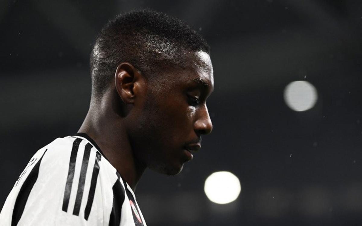 Juventus' French forward #20 Randal Kolo Muani reacts during the Italian Serie A first division football match between Juventus and Atalanta at the Allianz stadium in Turin, northern Italy, on March 9, 2025.  Isabella BONOTTO / AFP