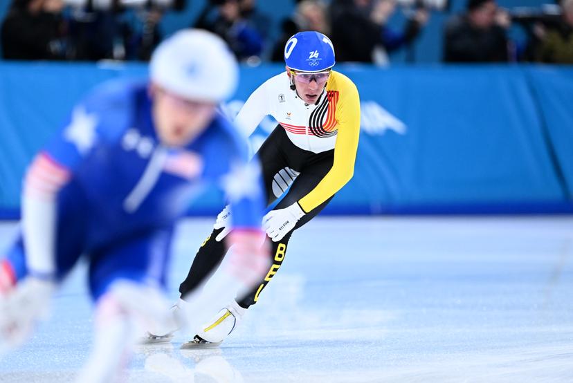 Belgian speed skater Bart Swings pictured during the final of the mass start men Speed Skating at the Milano Cortina 2026 Olympic Winter Games, on Saturday 21 February 2026 in Milan, Italy. The XXV Winter Olympics take place from 6 to 22 February 2026 in Italy. BELGA PHOTO JASPER JACOBS
