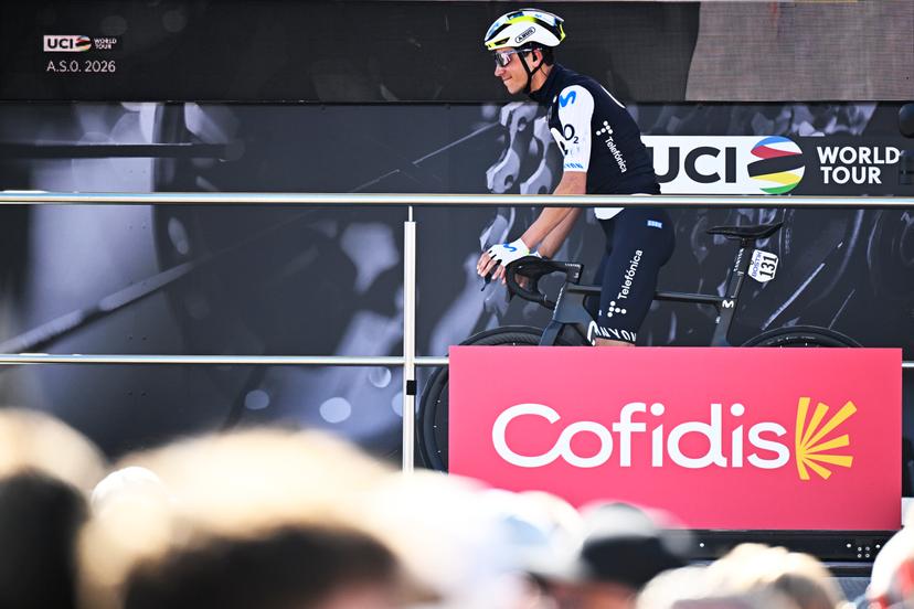 Belgian Cian Uijtdebroeks of Movistar Team pictured at the start of the men's race of the 90th edition of the 'La Fleche Wallonne', one day cycling race (Waalse Pijl - Walloon Arrow), 200 km from Herstal to Huy, Wednesday 22 April 2026.  BELGA PHOTO JASPER JACOBS