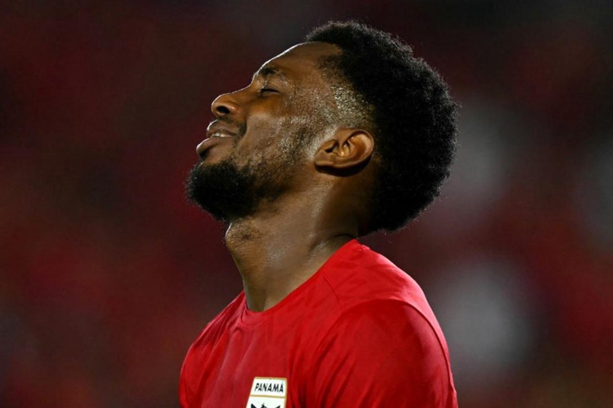 Panama's defender #23 Michael Murillo reacts after missing a goal scoring opportunity during the Concacaf Nations League quarterfinals second leg football match between Panama and Costa Rica at the Rommel Fernández Gutiérrez Stadium in Panama City on November 18, 2024.  MARTIN BERNETTI / AFP