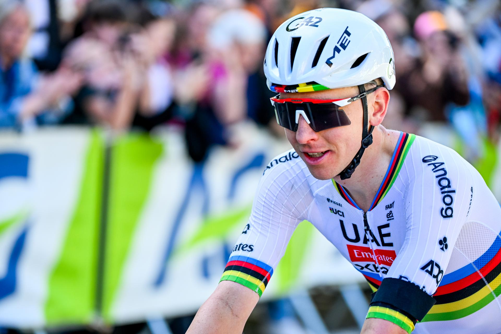 Slovenian Tadej Pogacar of UAE Team Emirates-XRG celebrates as he crosses the finish line to win the men elite race of the Liege-Bastogne-Liege UCI World Tour one day cycling race, 259,5km from Liege, over Bastogne to Liege, Sunday 26 April 2026. BELGA PHOTO ERIC LALMAND