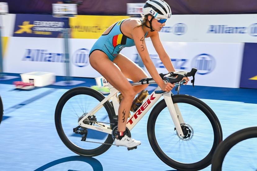 Belgian Hanne De Vet pictured in action during the women triathlon euro, part of the European Championships Munich 2022, in Munich, Germany, on Friday 12 August 2022. The second edition of the European Championships takes place from 11 to 22 August and features nine sports. BELGA PHOTO ERIC LALMAND