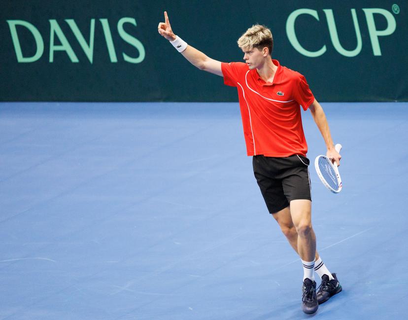 Belgian Alexander Blockx pictured in action during a game between Belgian Blockx and Chilean Garin, the second match in the Davis Cup qualifiers World Group tennis meeting between Belgium and Chile, Saturday 01 February 2025, in Hasselt. BELGA PHOTO BENOIT DOPPAGNE