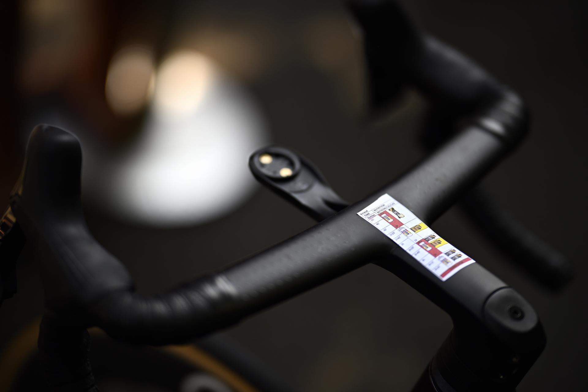 Illustration picture taken pictured at the start of stage nine of the 2025 Tour de France cycling, from Chinon to Chateauroux (170 km), on Sunday 13 July 2025 in France. The 112th edition of the Tour de France starts on Saturday 5 July in Lille, France, and will finish in Paris, France on the 27th of July. BELGA PHOTO JASPER JACOBS