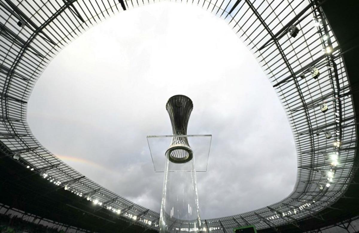 The UEFA Conference League trophy is displayed at the stadium in Wroclaw, Poland on May 28, 2025, ahead of the UEFA Conference League final football match between Real Betis and Chelsea FC.   Sergei GAPON / AFP