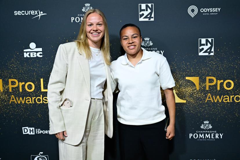 Standard Mariam Toloba poses for the photographer during the Pro League Awards 2025, for the best players in the 1st and 2nd divisions of the 2024_2025 Belgian soccer championships, Monday 26 May 2025 in Antwerp. BELGA PHOTO DIRK WAEM