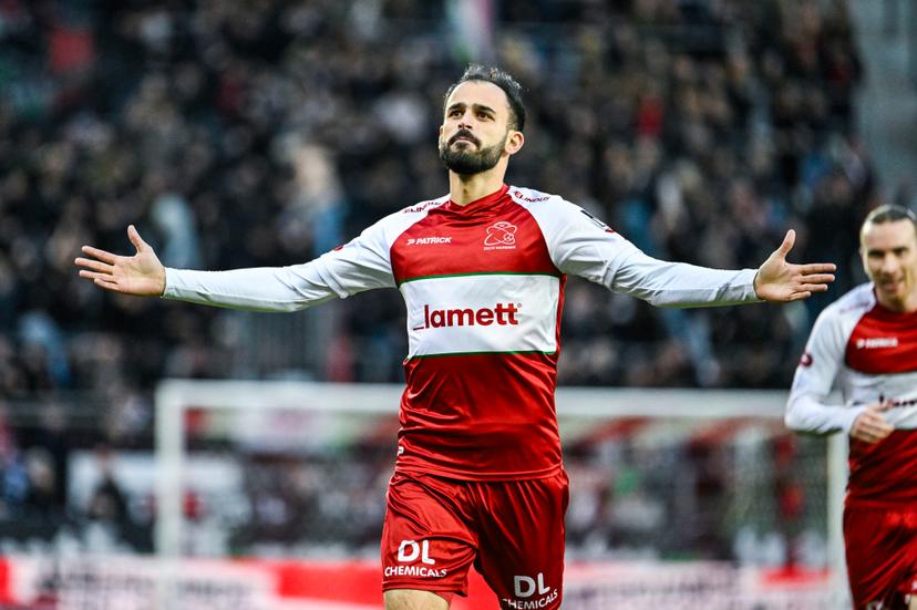Essevee's Stavros Gavriel celebrates after scoring during a soccer match between SV Zulte Waregem and FCV Dender EH, Saturday 07 February 2026 in Waregem, on day 24 of the 2025-2026 'Jupiler Pro League' first division of the Belgian championship. BELGA PHOTO TOM GOYVAERTS